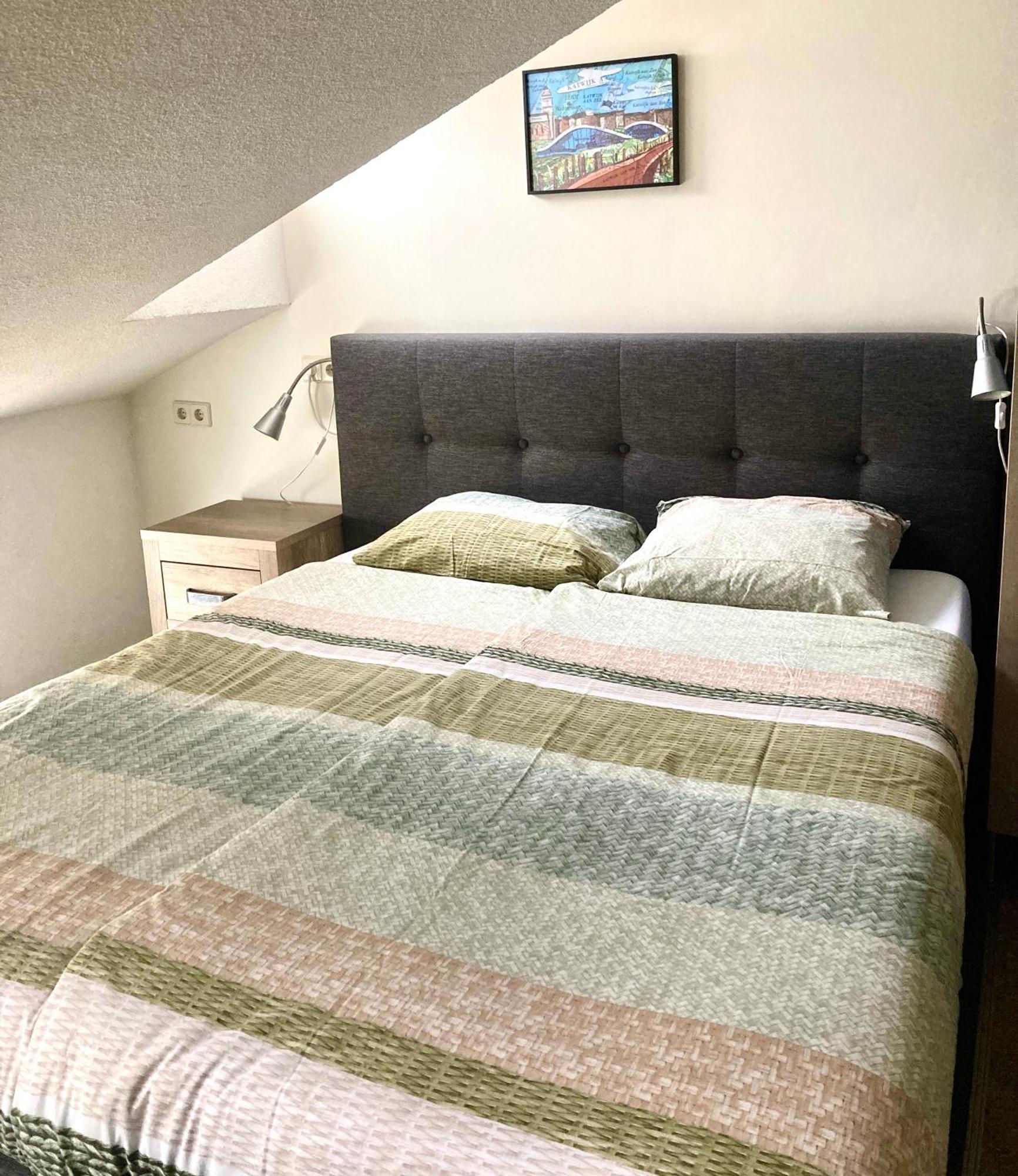 Nicolette Apartments Катвейк-ан-Зе Номер фото